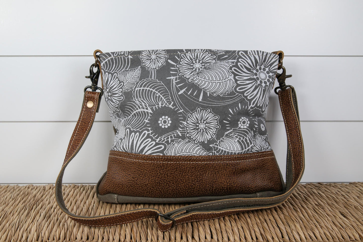 Saplings Shoulder Bag
